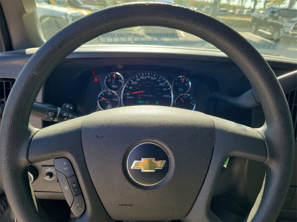 Used 2019 Chevrolet Express 3500 LT w/ LT Preferred Equipment Group image 20