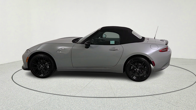 New 2026 MAZDA MX-5 Miata Club w/ Weather Package RWD image 4