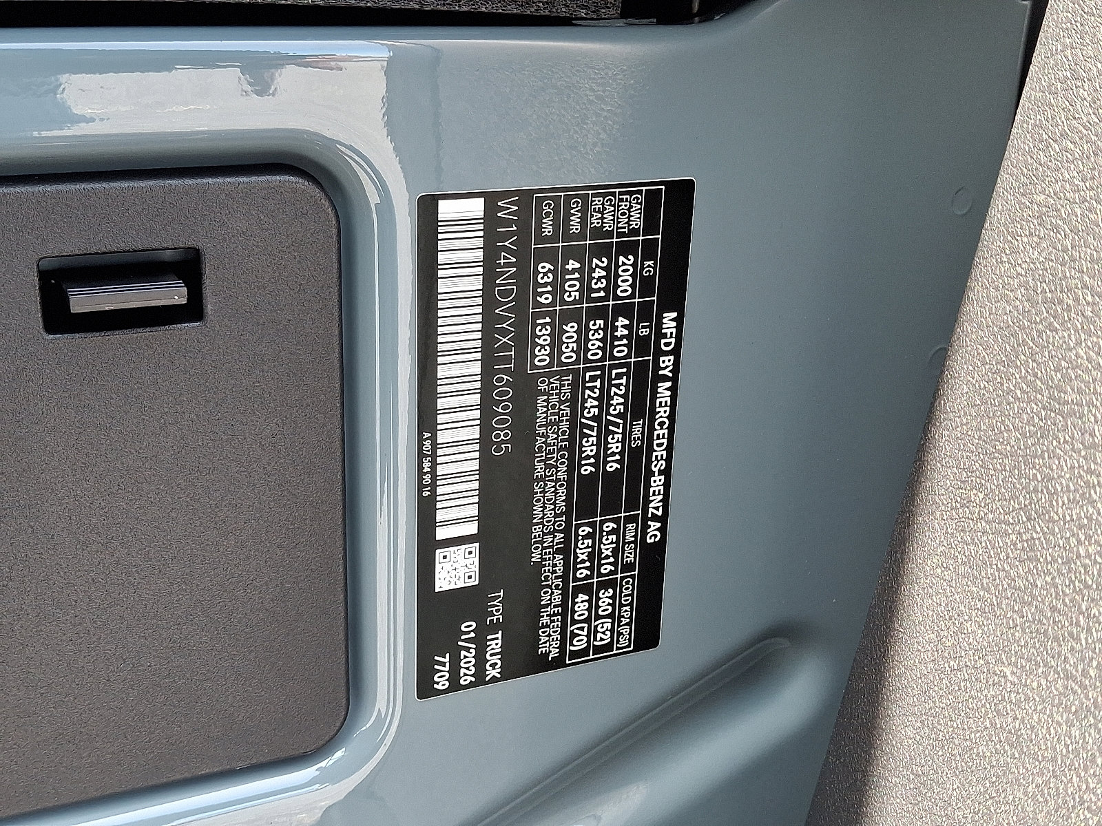 New 2026 Mercedes-Benz Sprinter 2500 image 21