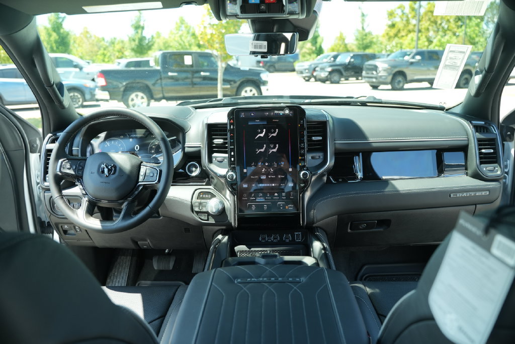 New 2026 RAM 1500 Limited AWD/4WD image 22