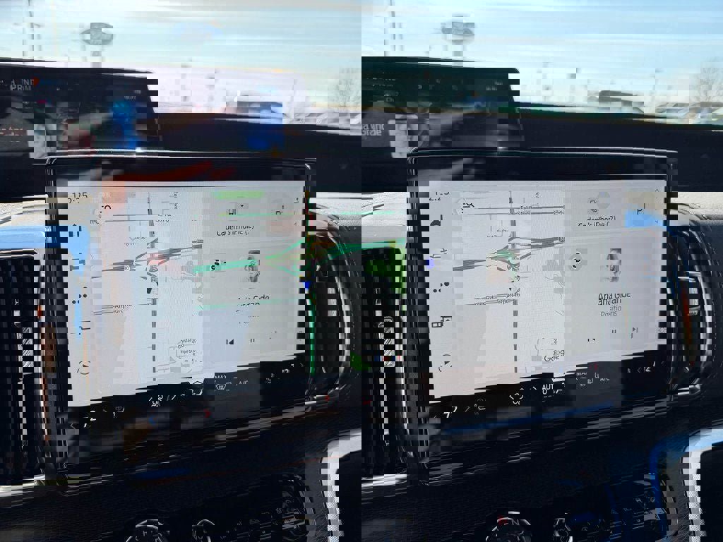 New 2026 Ford Expedition Platinum w/ Stealth Appearance Package image 25