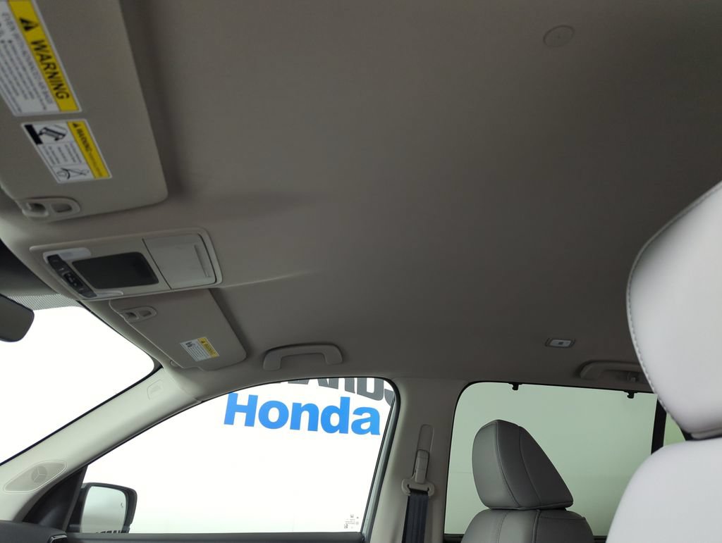 Certified 2025 Honda Pilot EX-L image 17