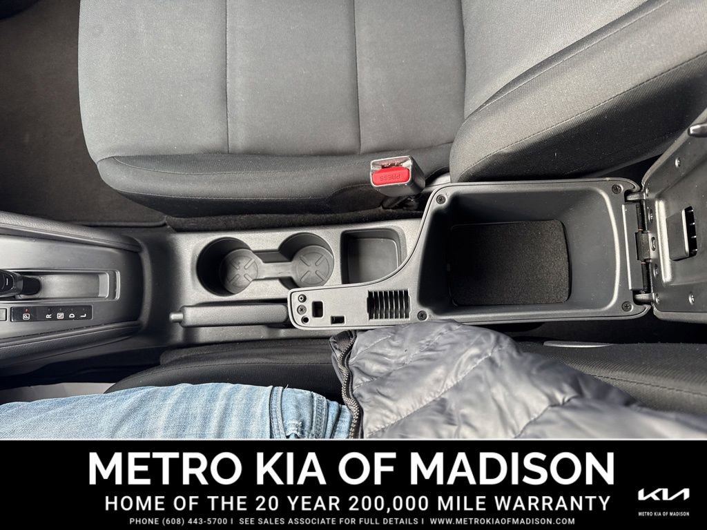 Used 2023 Nissan Kicks S image 22