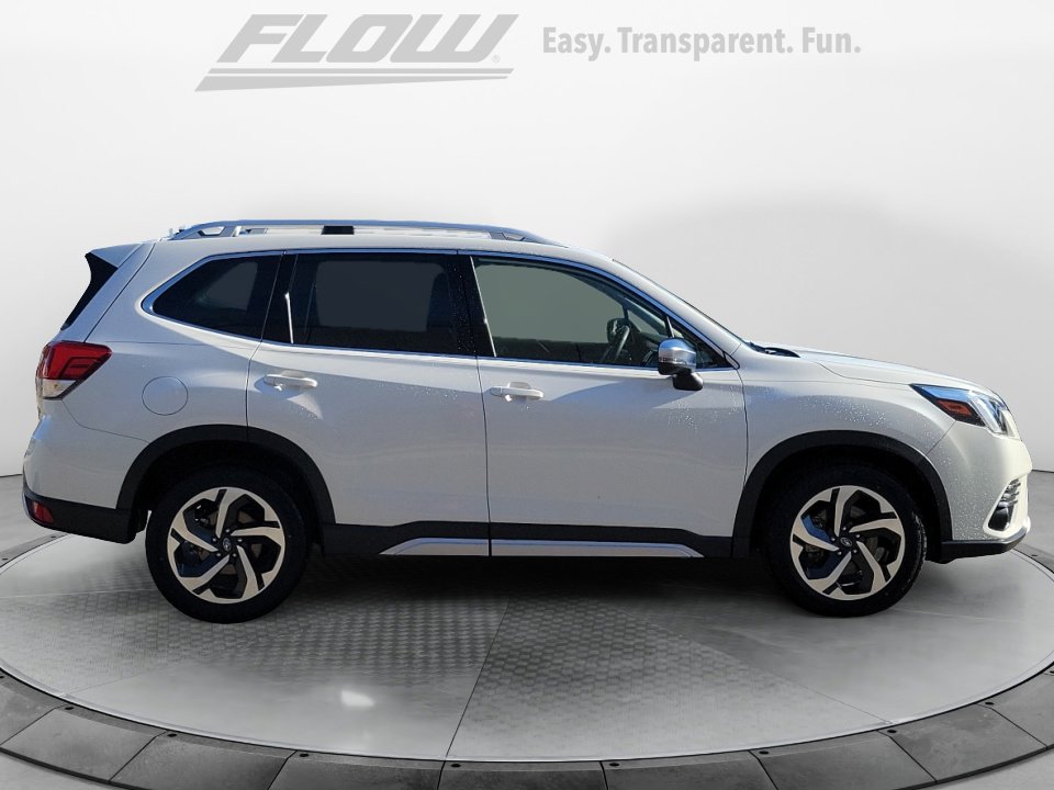 Used 2023 Subaru Forester Touring image 9