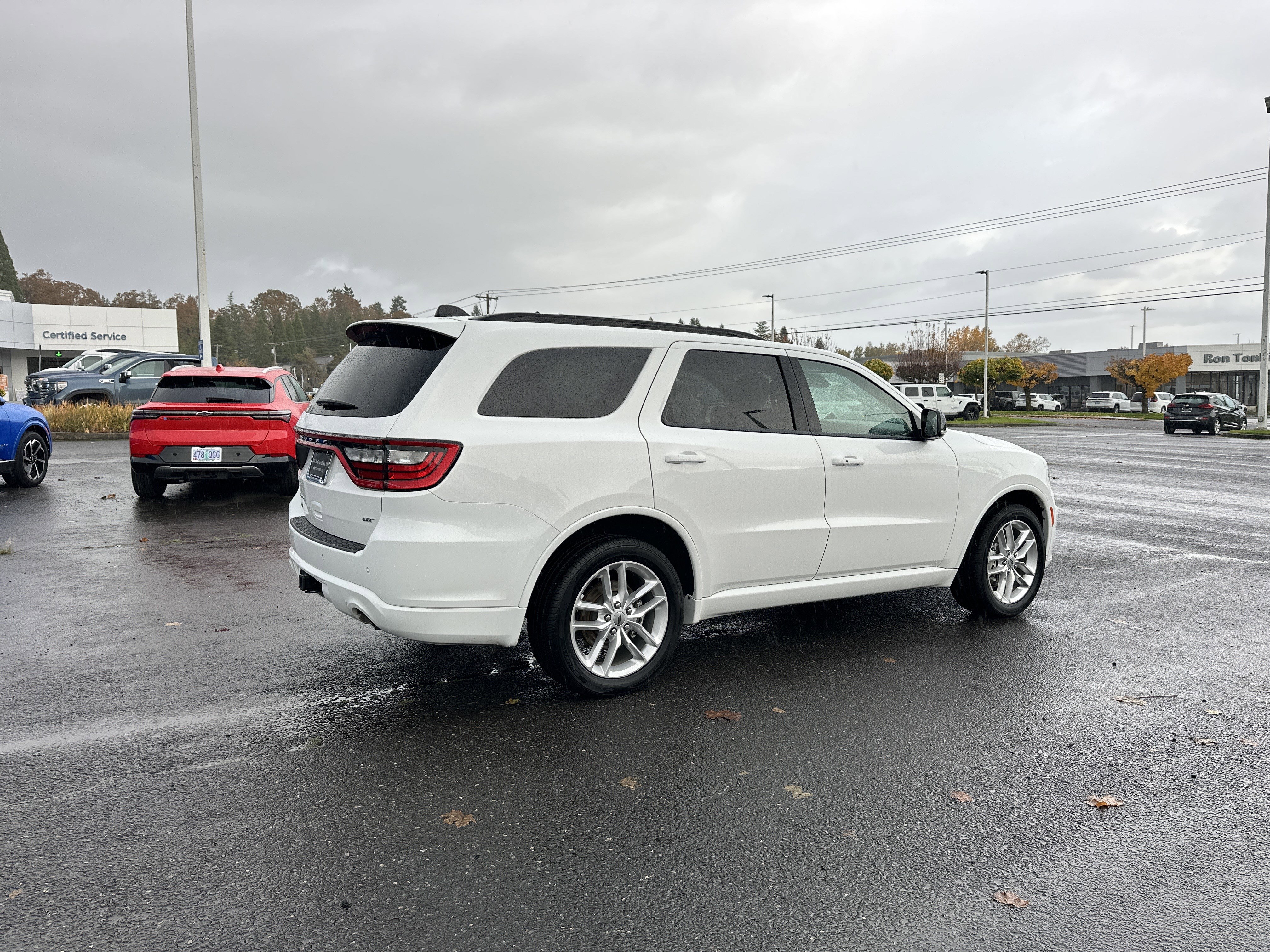 Used 2024 Dodge Durango GT image 6