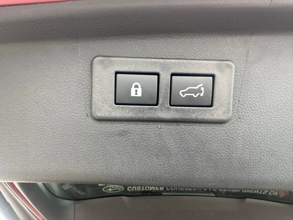 Used 2025 Subaru Outback Limited image 7