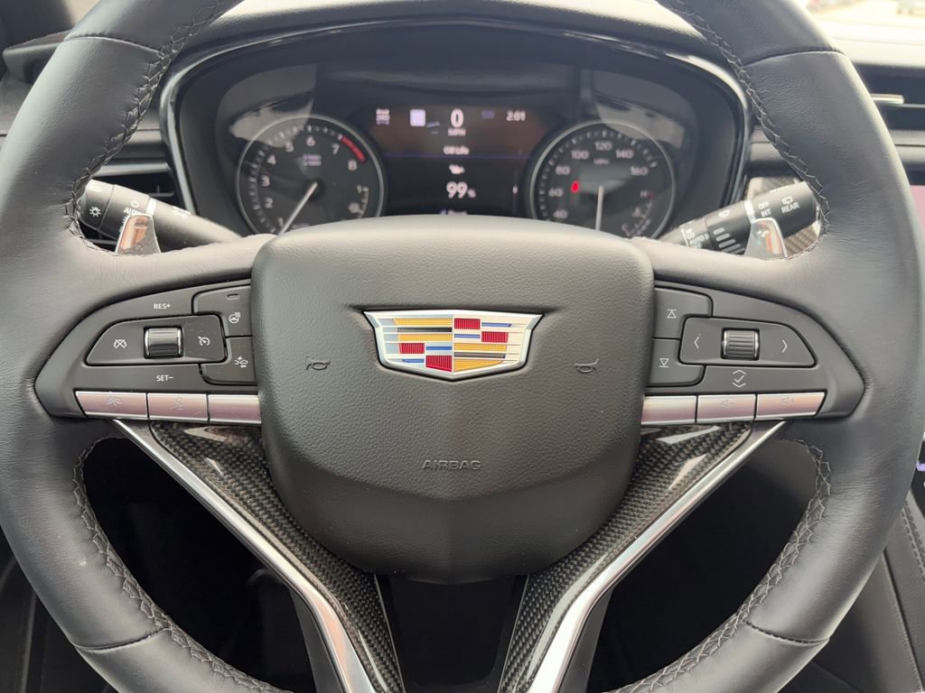 Used 2025 Cadillac XT6 Sport w/ Technology Package AWD/4WD image 11