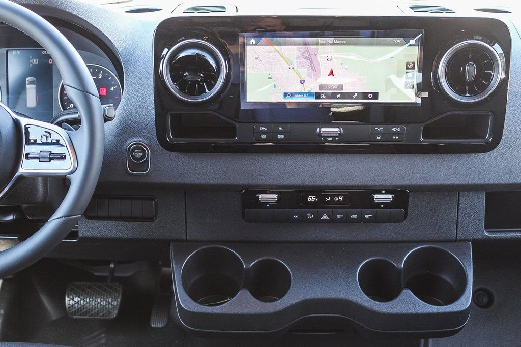 Used 2024 Mercedes-Benz Sprinter 144 Cargo image 25