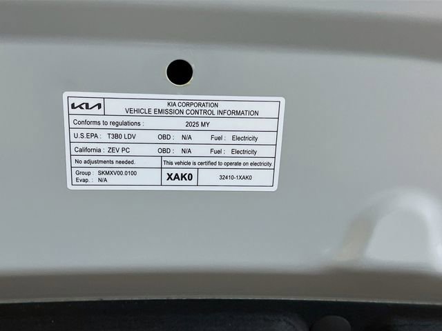 New 2025 Kia EV6 Wind image 34