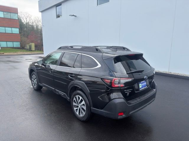 Certified 2025 Subaru Outback Premium image 8