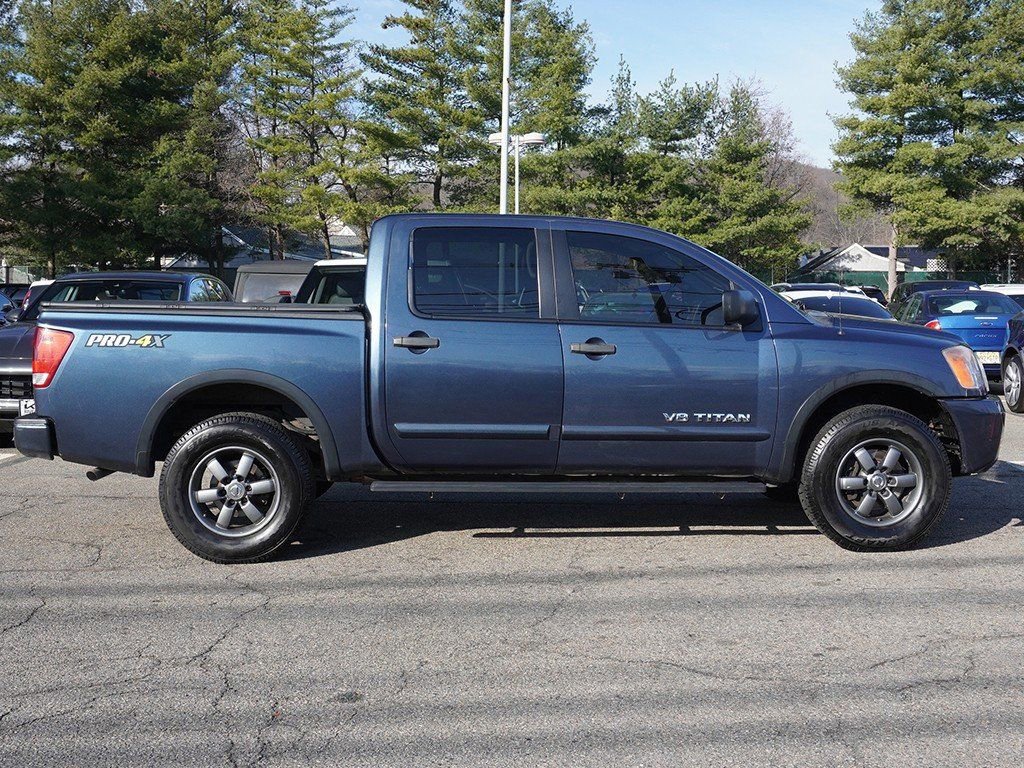 Used 2014 Nissan Titan PRO-4X w/ Pro-4x Luxury Package image 16