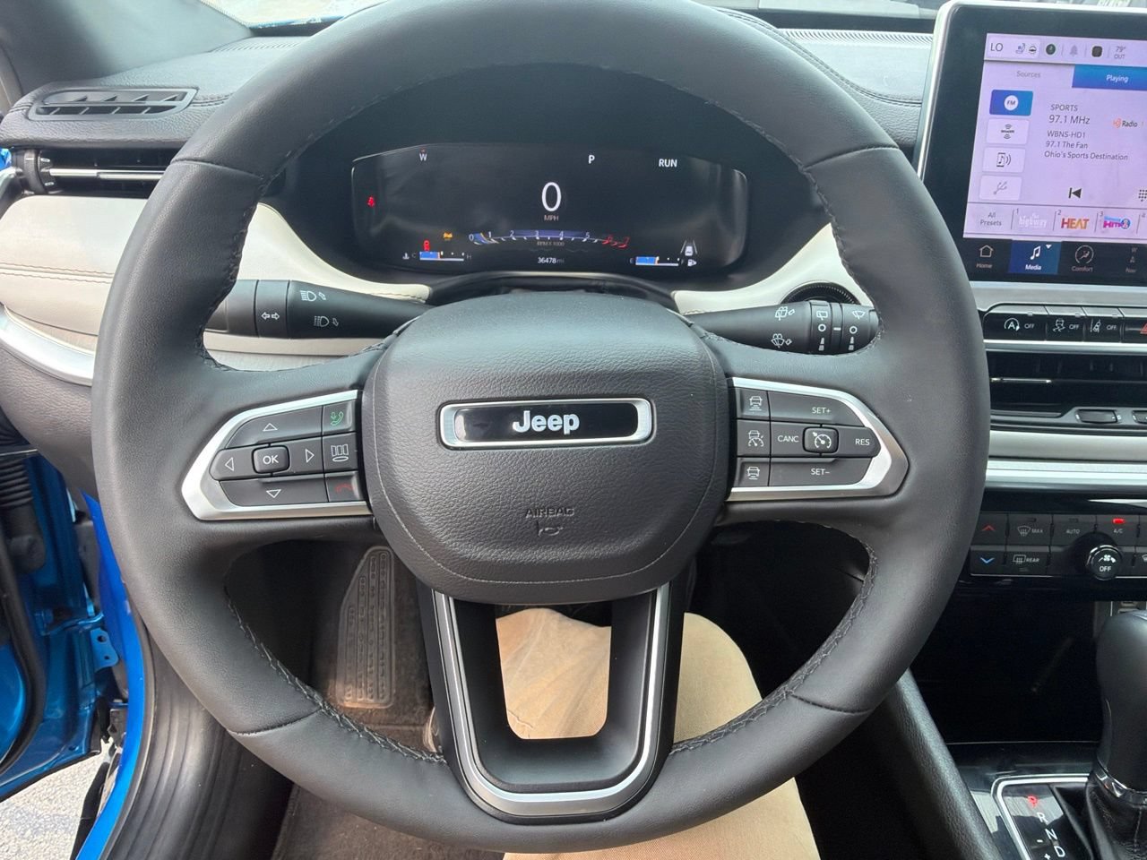 Used 2025 Jeep Compass Limited w/ Elite Group AWD/4WD image 18