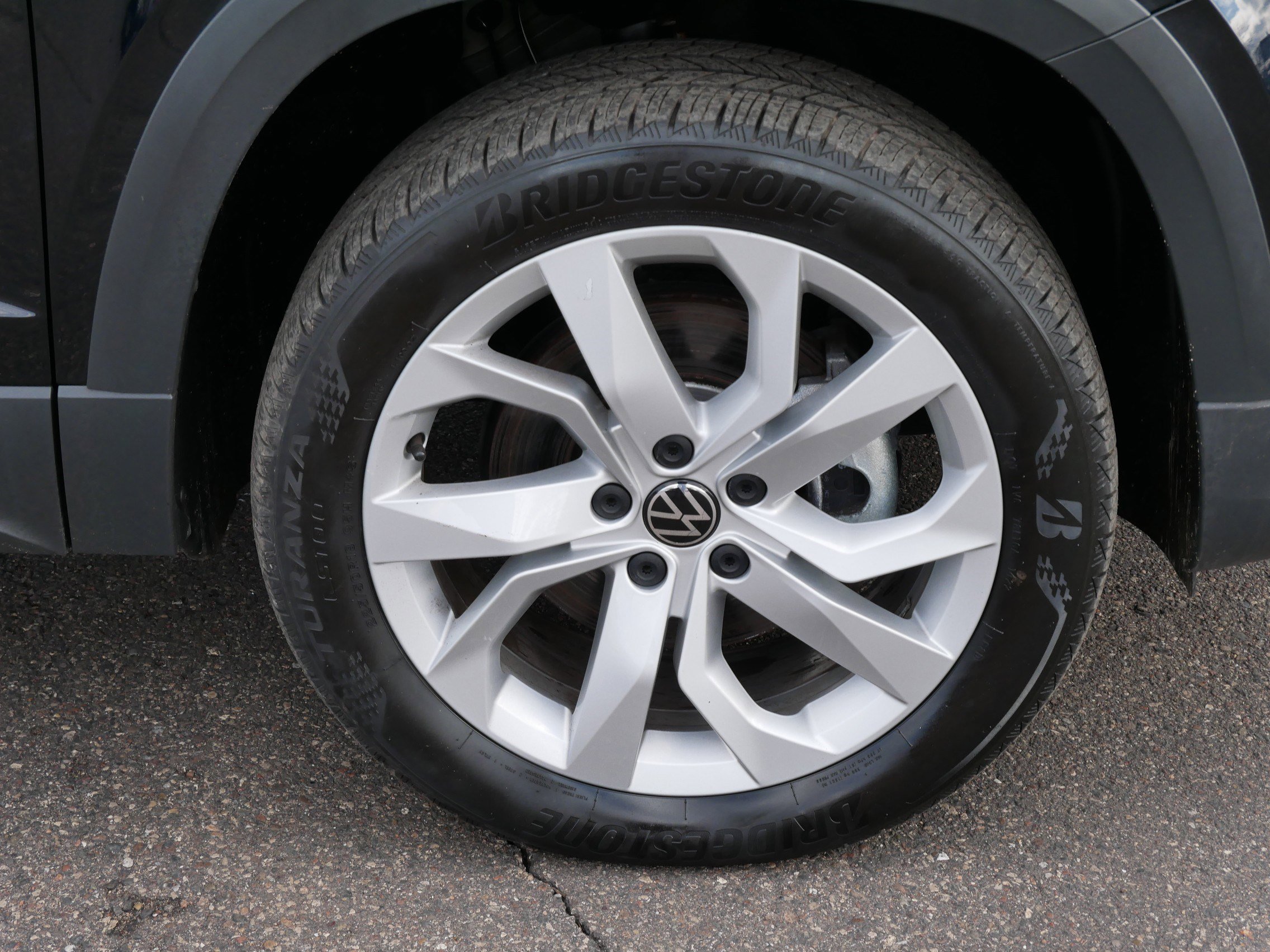 Certified 2023 Volkswagen Taos S image 15