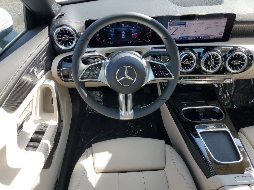 New 2025 Mercedes-Benz CLA 250 4MATIC image 11