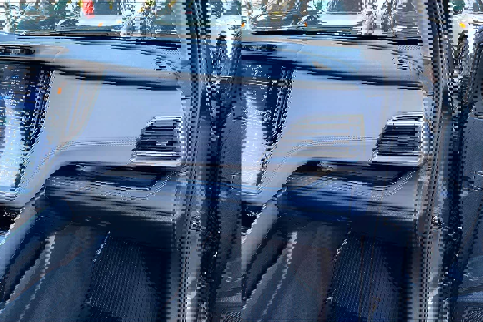 Used 2023 Subaru Outback Limited XT image 17