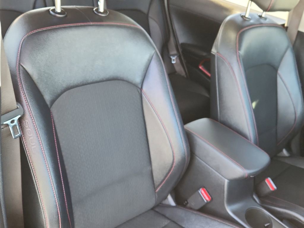 Used 2023 Kia Soul GT-Line image 15
