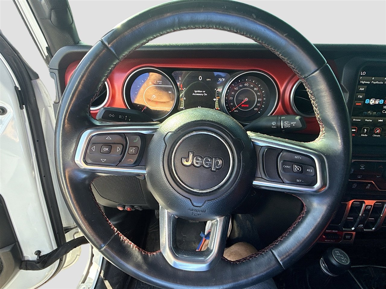 Used 2018 Jeep Wrangler Unlimited Rubicon image 11