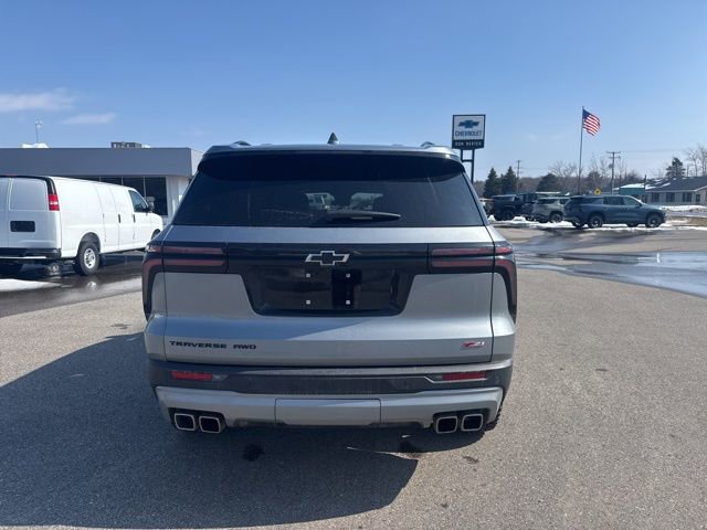 Used 2024 Chevrolet Traverse Z71 image 7