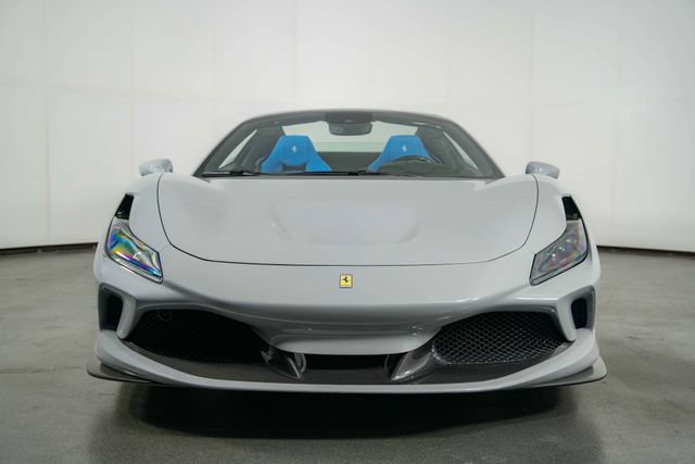 Used 2023 Ferrari F8 Tributo RWD image 3