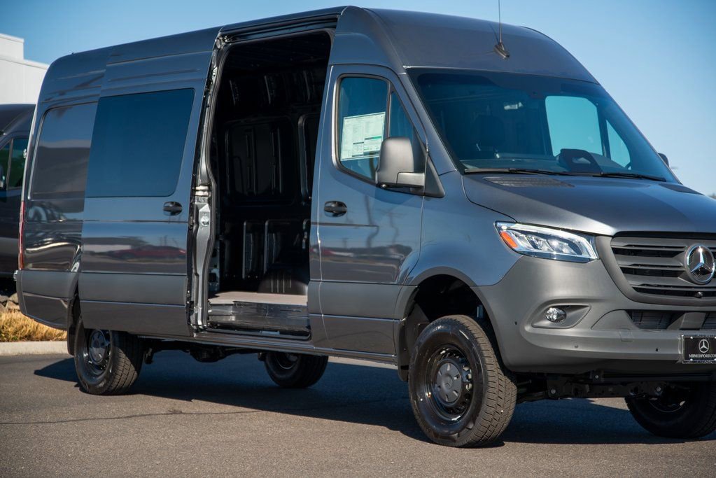 New 2025 Mercedes-Benz Sprinter 2500 image 7