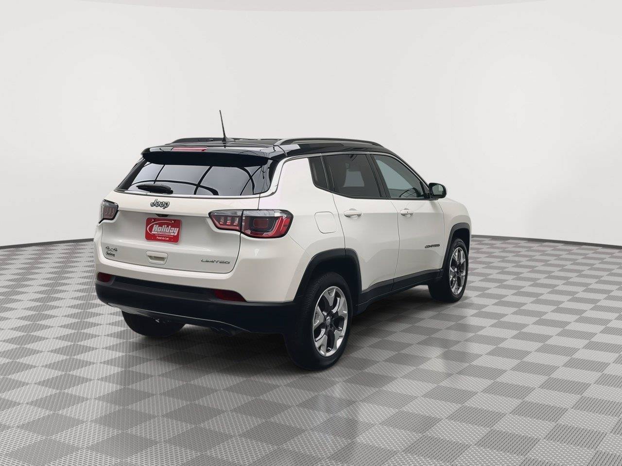 Used 2018 Jeep Compass Limited AWD/4WD image 34