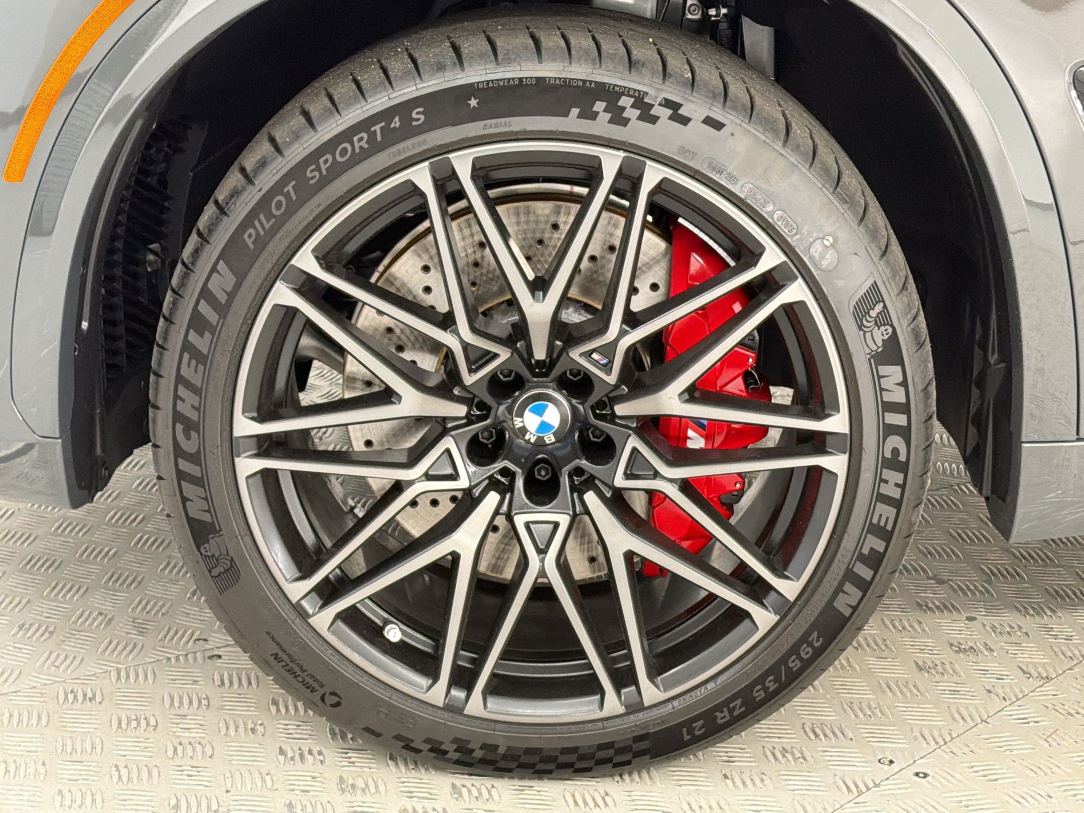 New 2026 BMW X5 M Competition w/ Executive Package AWD/4WD image 11