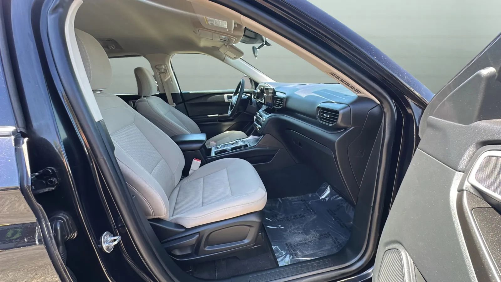 Used 2021 Ford Explorer 4WD image 28