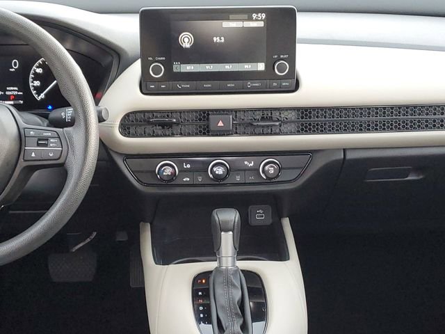 Used 2023 Honda HR-V LX image 12