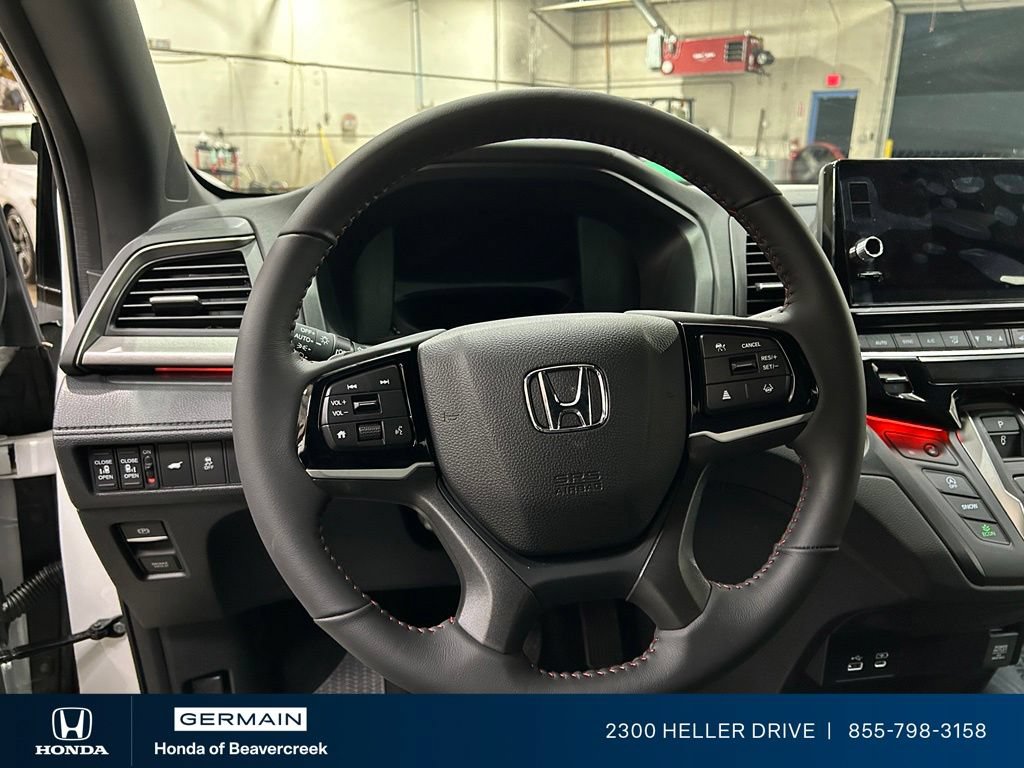 Used 2026 Honda Odyssey Sport-L image 16