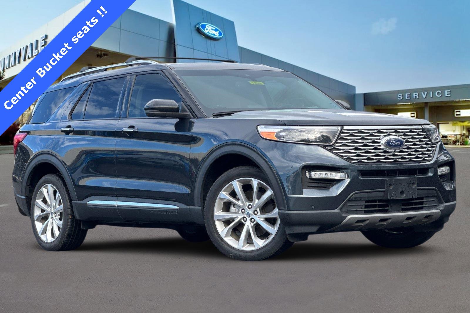 Certified 2022 Ford Explorer Platinum w/ Technology Package image 2