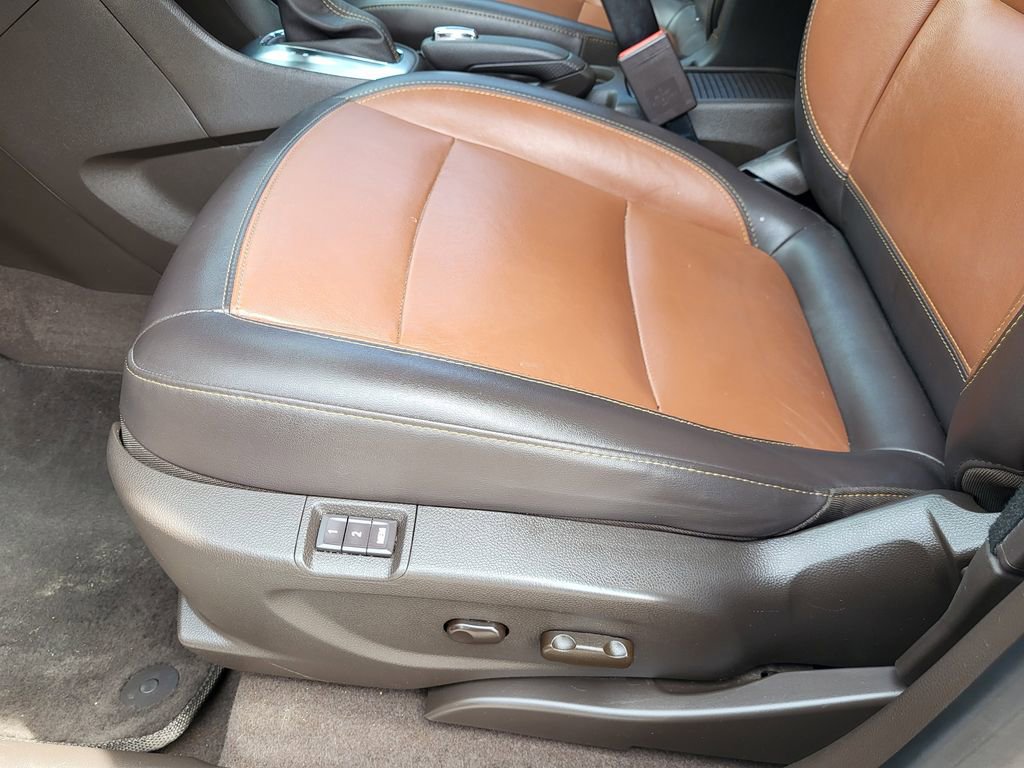 Used 2016 Buick Encore Premium w/ Experience Buick Package image 19
