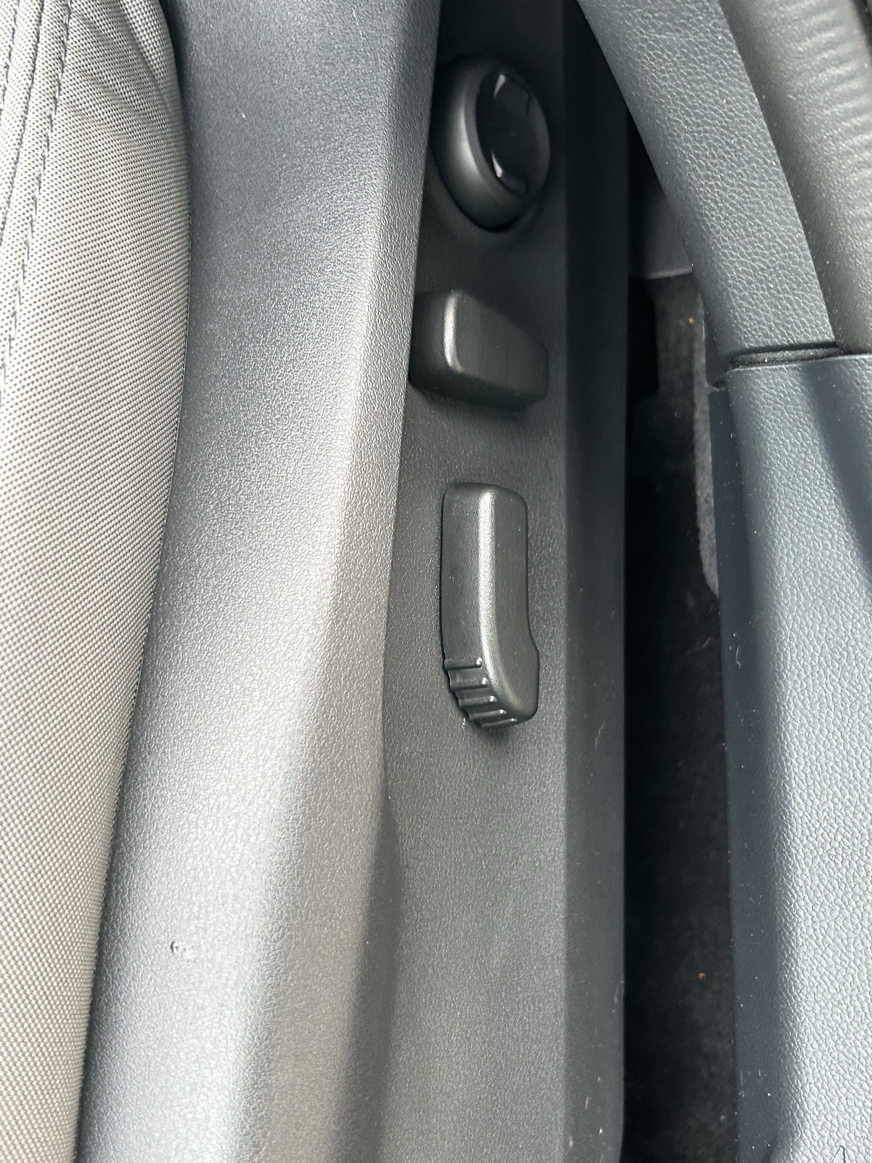 Certified 2025 Subaru Legacy Premium image 21