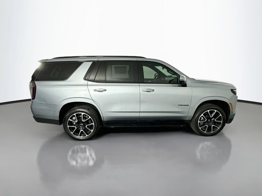 Used 2025 Chevrolet Tahoe RST w/ Comfort Package AWD/4WD image 8