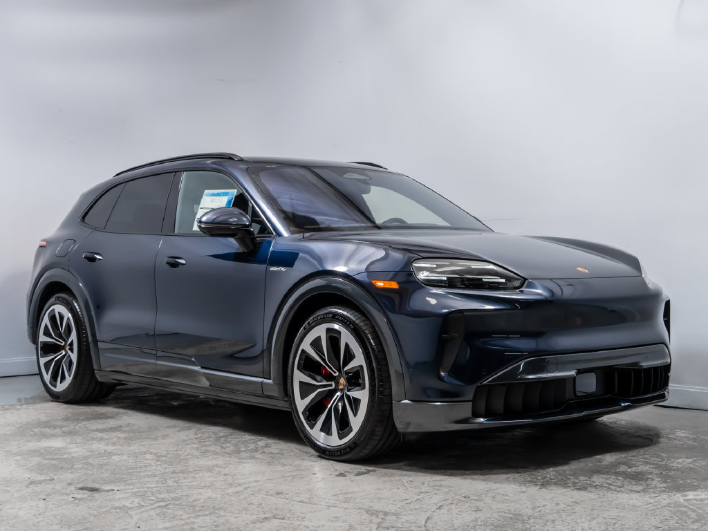 New 2026 Porsche Cayenne S AWD/4WD image 9