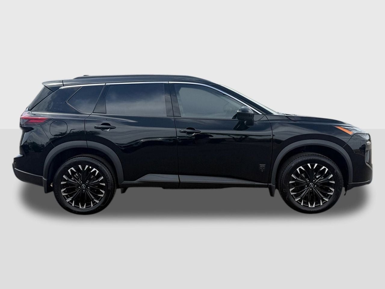 New 2026 Nissan Rogue Dark Armor FWD image 6