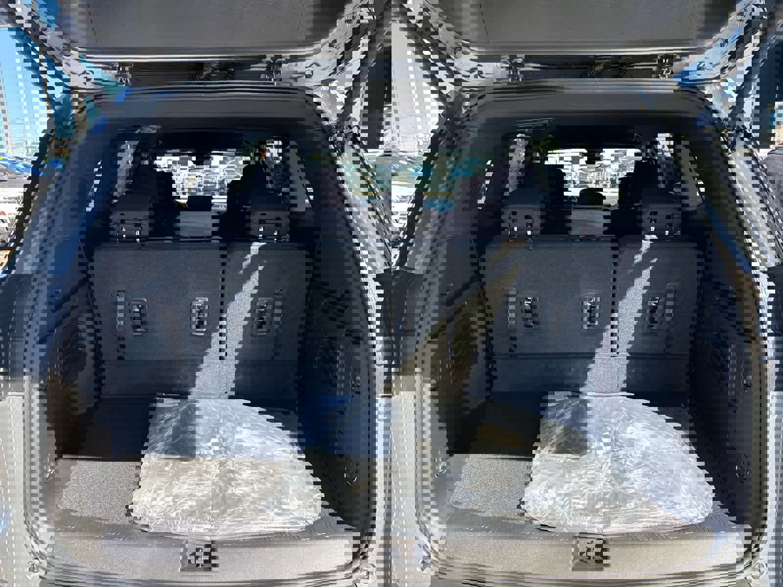 New 2026 GMC Acadia Elevation w/ LPO, Floor Liner Package image 11