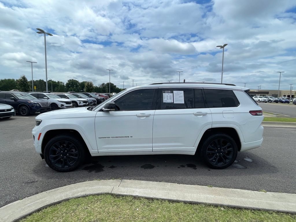 Used 2023 Jeep Grand Cherokee L Overland AWD/4WD image 4