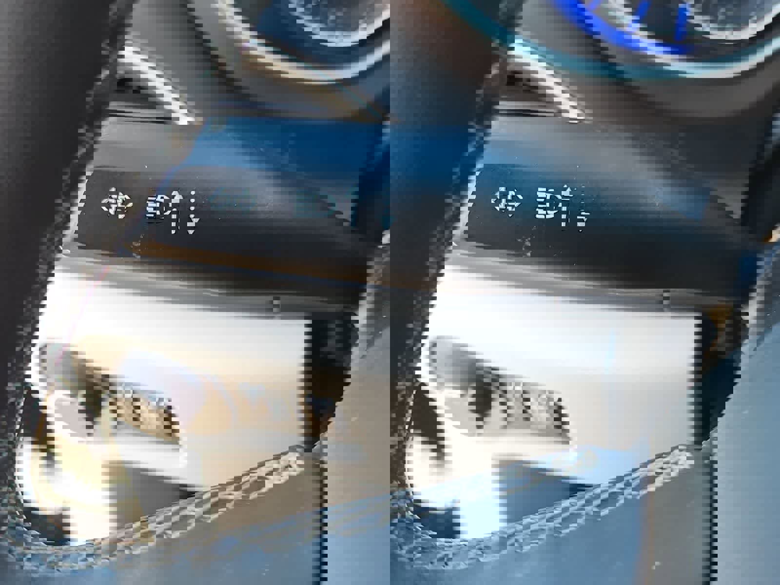 Certified 2023 Chrysler Voyager LX image 27