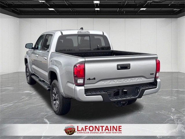 Used 2023 Toyota Tacoma SR5 image 3