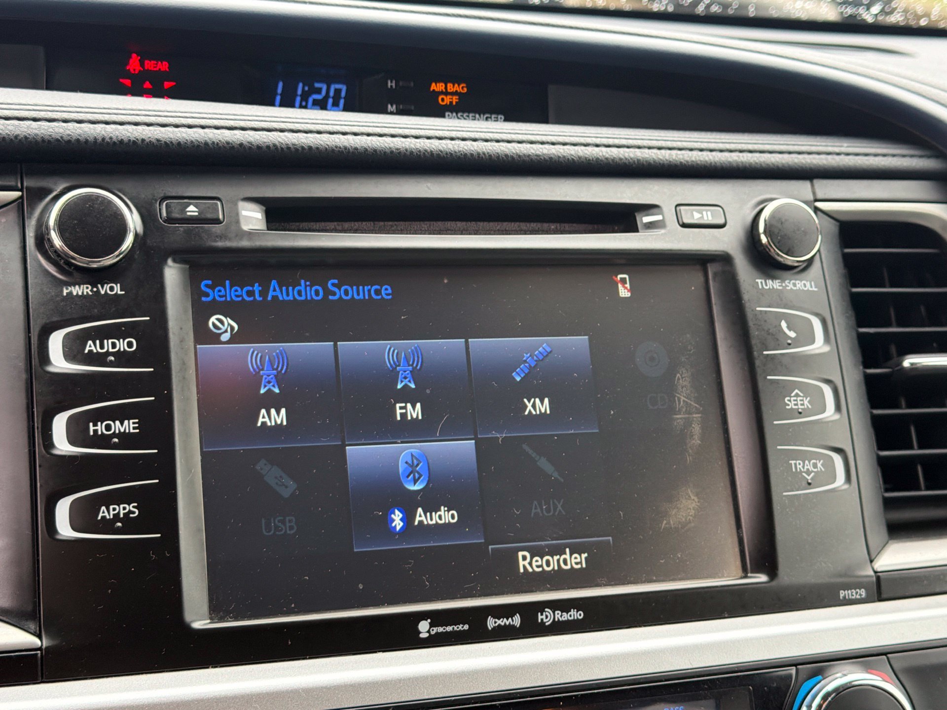 Used 2018 Toyota Highlander Plus AWD/4WD image 18