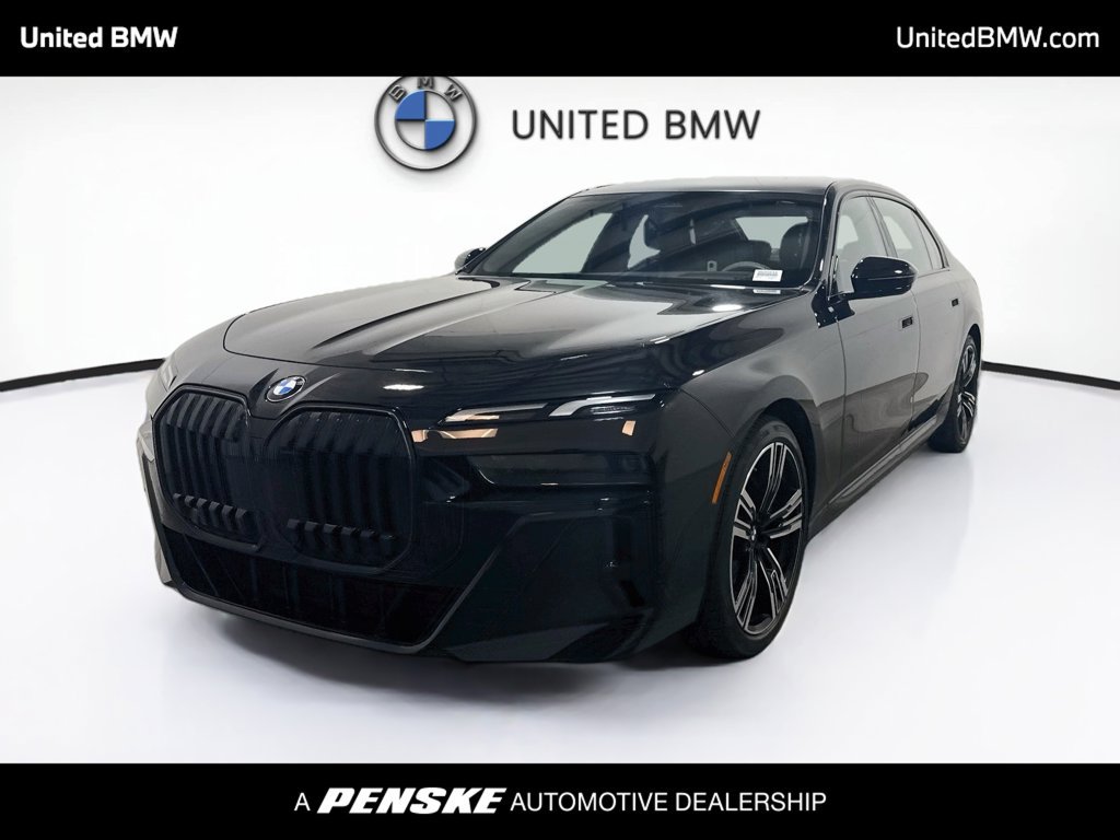 Certified 2025 BMW 740i w/ Premium Package RWD image 1