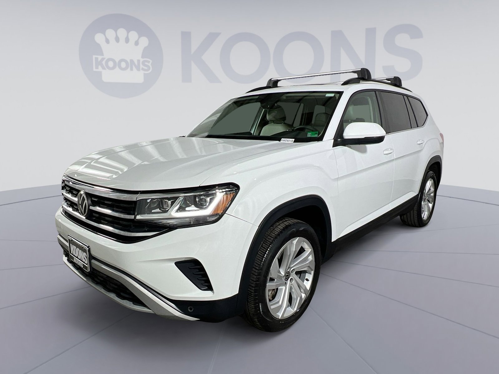 Used 2021 Volkswagen Atlas SE image 1