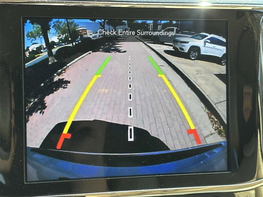 Used 2021 Jeep Grand Cherokee Limited image 10