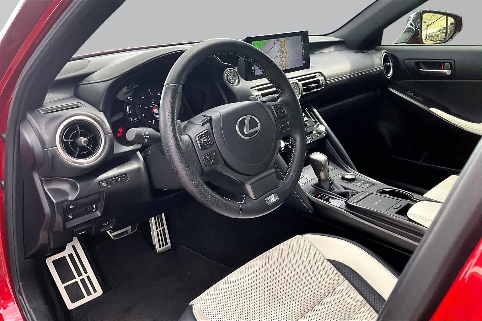 Used 2022 Lexus IS 350 F Sport RWD image 16