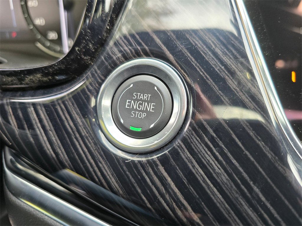 New 2025 Cadillac XT6 Premium Luxury image 29