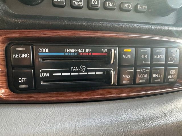 Used 2005 Buick Le Sabre Custom w/ Wheel And Sound Package image 17