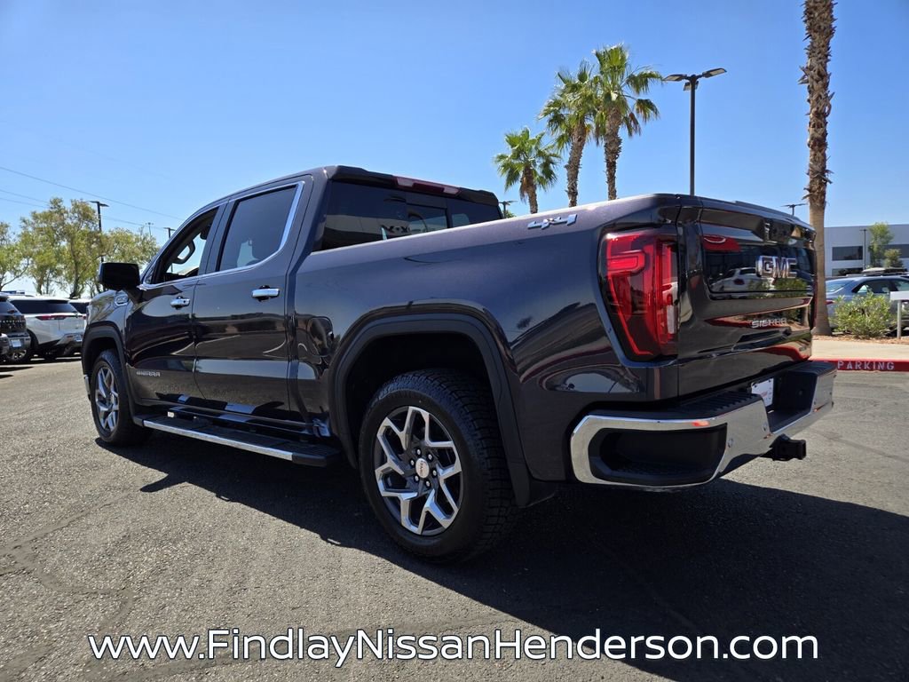 Used 2023 GMC Sierra 1500 SLT w/ SLT Premium Plus Package AWD/4WD image 4