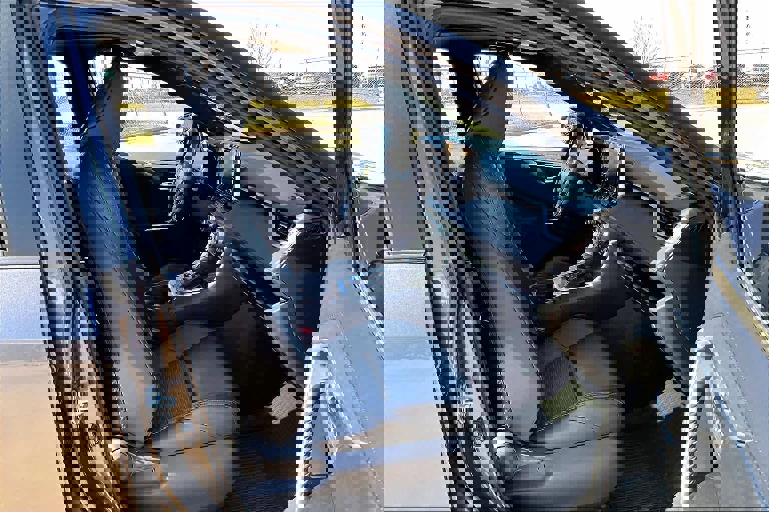 Used 2021 Toyota RAV4 XSE image 9