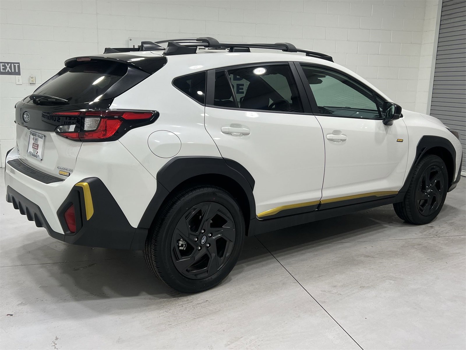 Certified 2025 Subaru Crosstrek 2.5i Sport w/ Crosstrek Mirror Package image 8