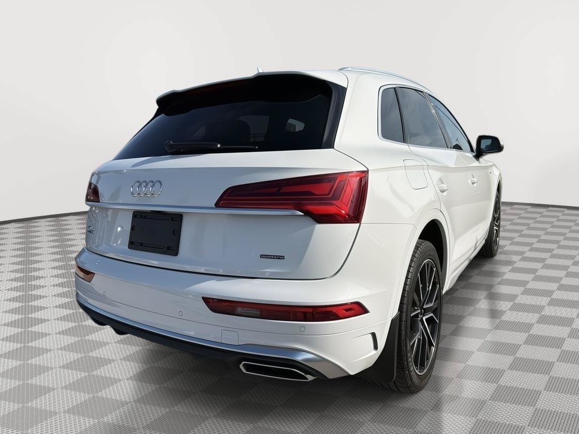 Used 2021 Audi Q5 e Premium Plus AWD/4WD image 5